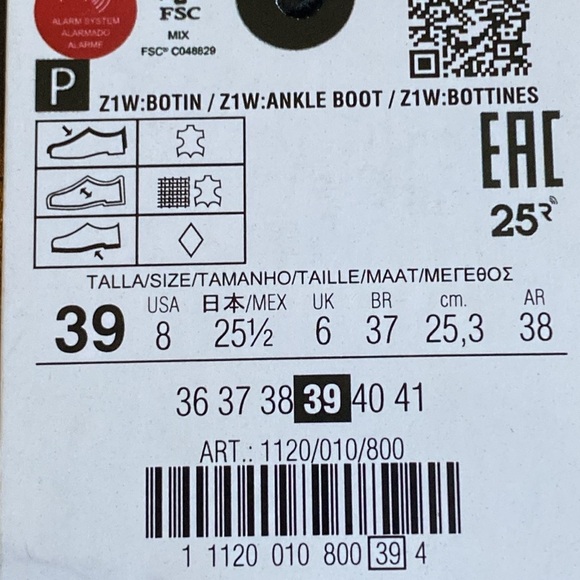 NWT. Zara Black Leather Flat Biker Boots. Size 8. - Picture 6 of 8